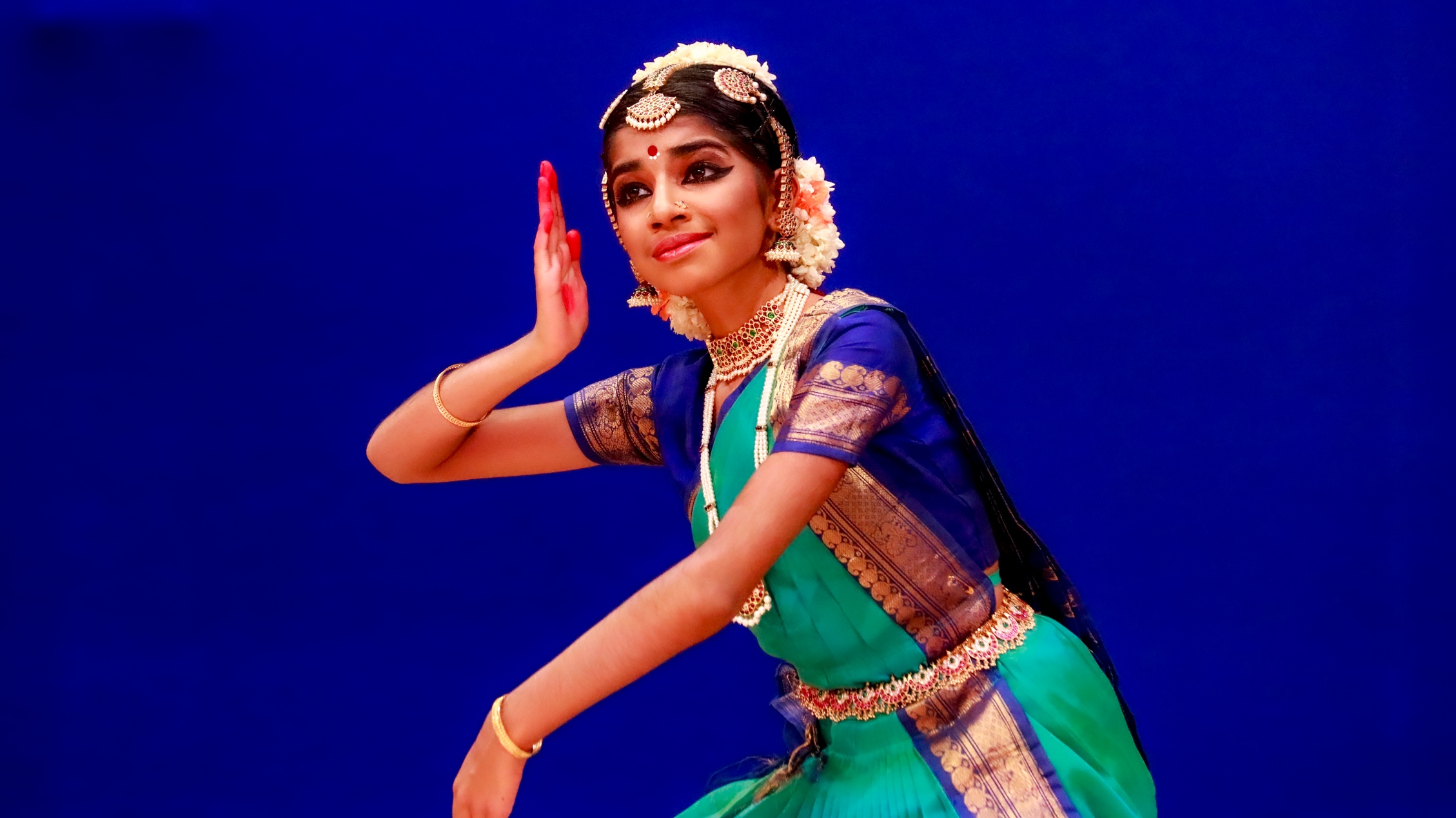 Pin by Hawa on Bollywood | Indian classical dancer, Indian dance, Dance of  india